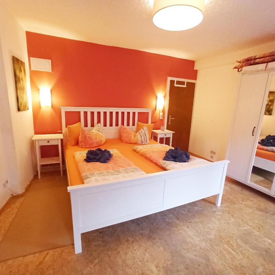 Charming 2-Bed Apartment In Cochem Exterior foto